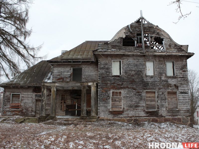 В Порозово за $10 тысяч продают старинную усадьбу. Там точно стоит побывать