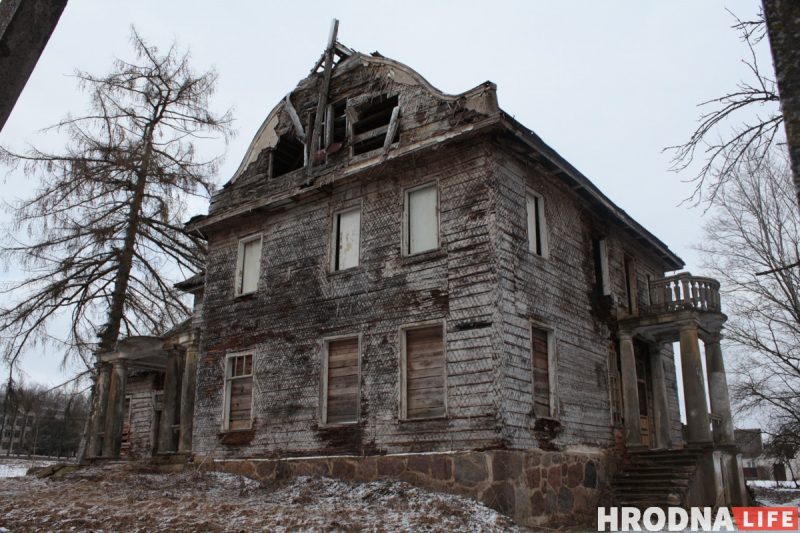 В Порозово за $10 тысяч продают старинную усадьбу. Там точно стоит побывать