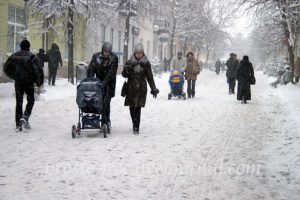 Реконструкция стадиона, губернатор на лыжах, осужденный милиционер. Чем жил Гродно 20 лет назад зима 2003 в Гродно