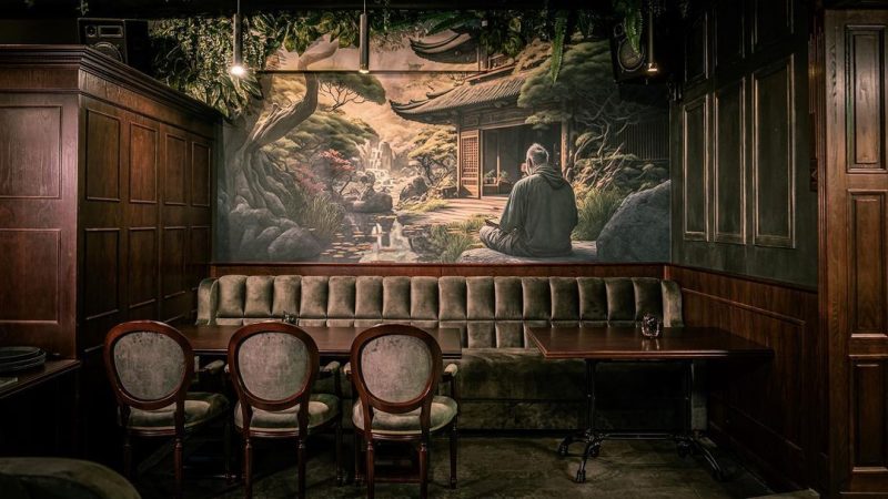 Андрей грушинов открыл бар в Белостоке