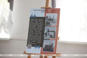 Выставка о православных церквях в ГрГУ: стенд о церкви на месте драмтеатра, которой на самом деле никогда не существовало