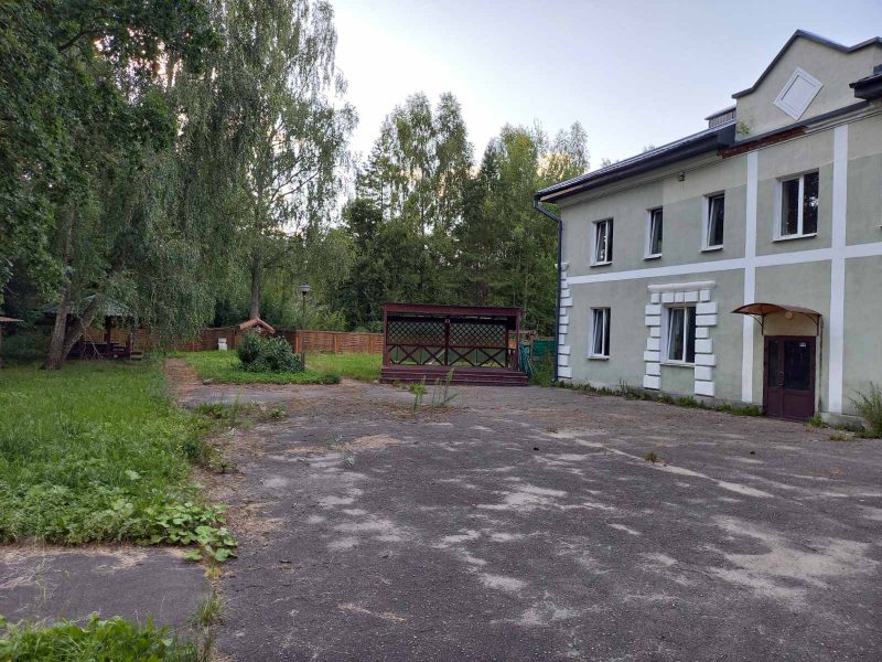 Центр отдыха на Августовском канале продают за долги - вместе с пирсом и шампурами