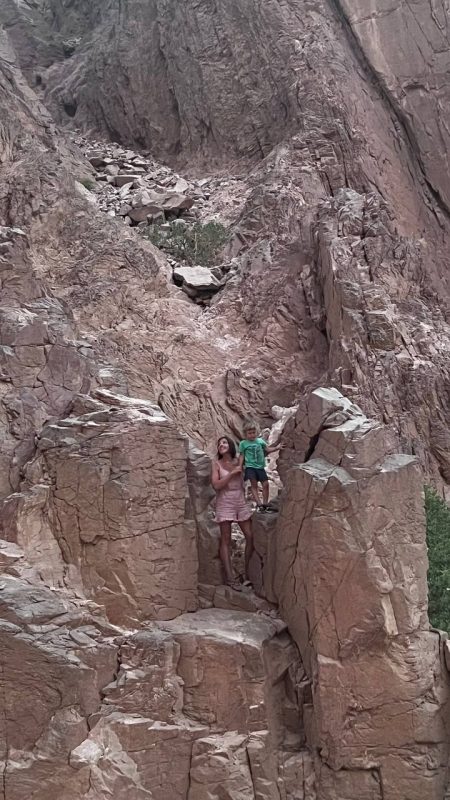 Гродзенка паехала ў Егіпет без грошай з двума дзецьмі - вучыць чужых дзяцей анатоміі