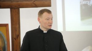 Ксендза из Новогрудка оштрафовали за репост 2016 года. На него донесли Ксендз Юрий Жегарин