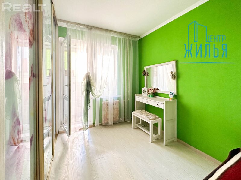 Еще зеленая комната в квартире на Южной