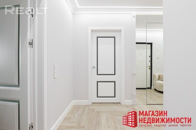 Прихожая в квартире на Суворова