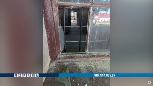 Старый замок окна