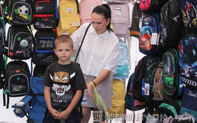 Сколько стоит собрать ребенка в школу? Сравнили цены в Гродно