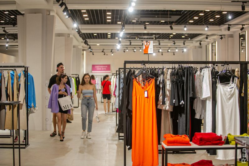 магазин одежды We Are