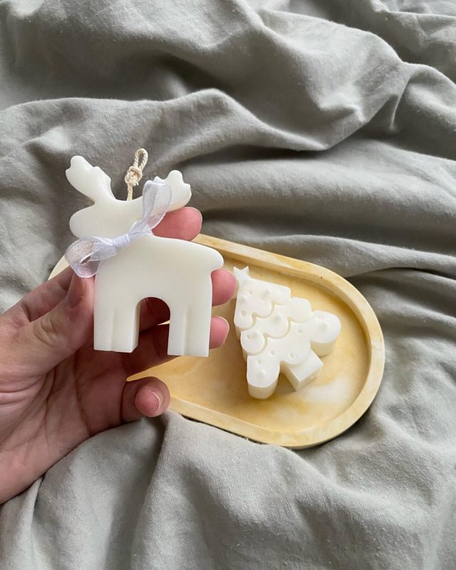 Из кокосового воска, с деревянным фитилем и разными ароматами. Какие handmade-свечи продают гродненки в Instagram