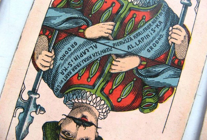 Этот «сувенир из Гродно» стоит 180 евро! Посмотрите, что это такое и где его можно было купить Игральные карты Лапиных с фабрики братьев Лапиных в Гродно