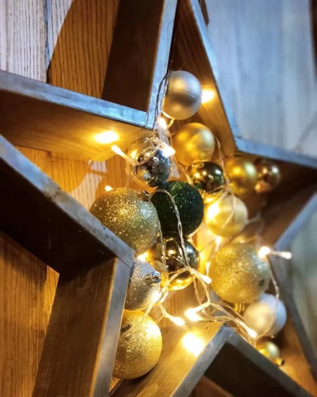 Жывая музыка, шоу ілюзіяніста і караоке. Дзе ў Гродне сустрэць Новы год 2024 і правесці навагодні карпаратыў