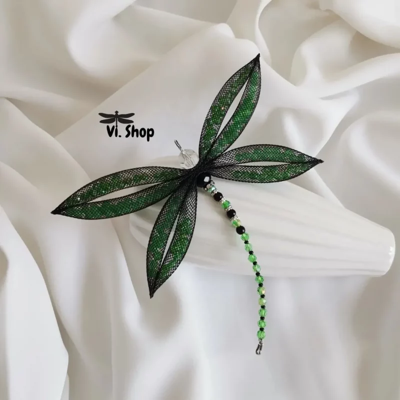 Сумки, броши и подвески: какие аксессуары из бусин и бисера продают гродненки в Instagram