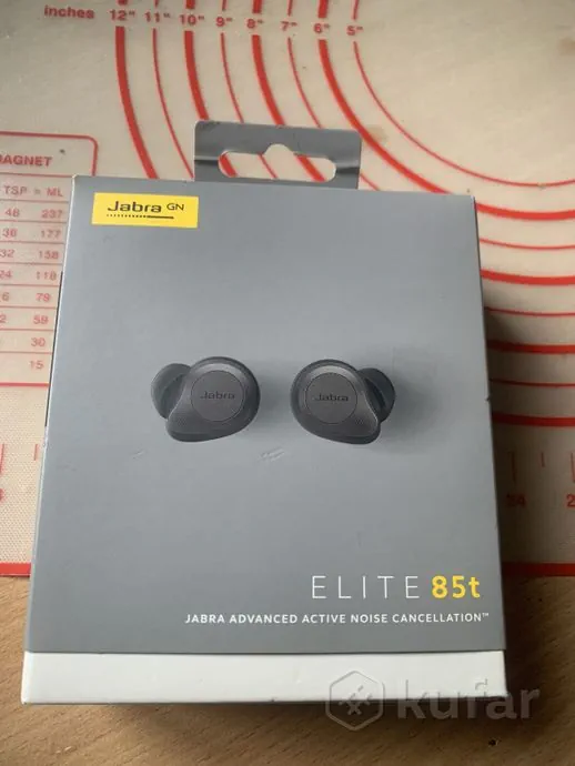 Гродненцы продают на "Куфаре" подарки, которые не пригодились: что там можно найти?