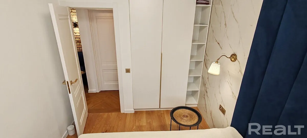 Шафа ў кватэры на Горкага 65