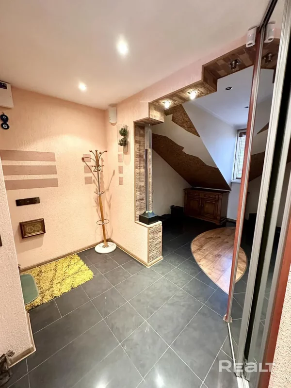 Прыхожая ў кватэры на Маркса. Фота: