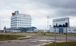 Количество пассажиров уменьшилось на 99%, потери более 8,5 млн. Что теперь с гродненским аэропортом в Обухово? Гродненский аэропорт.