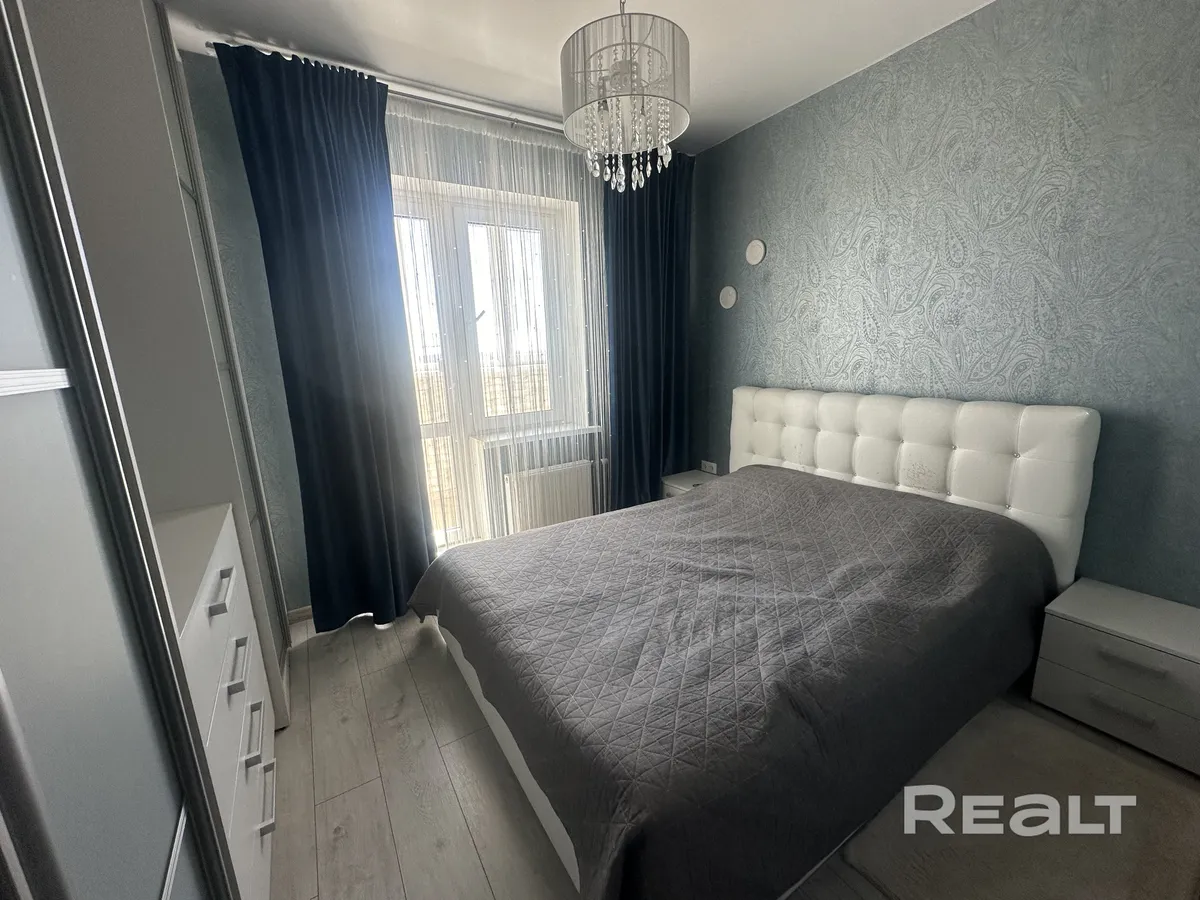 Спальня в квартире на Белых Росах