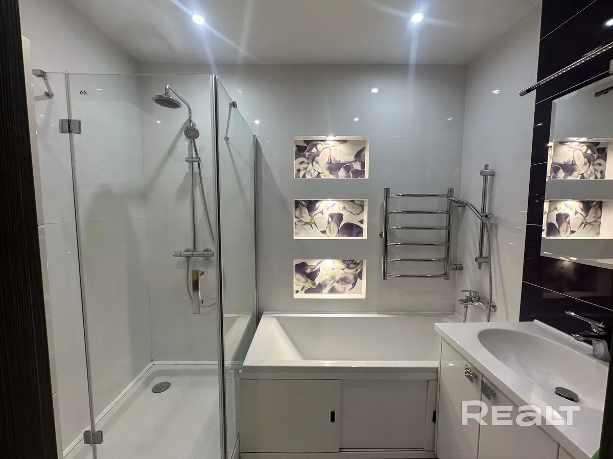 Санузел в квартире на Белых Росах