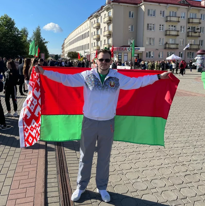 Судил КВН, закончил юрфак и участвовал в репрессиях. Чем известен Алексей Апанович, который стал главным идеологом Гродно в 26 лет