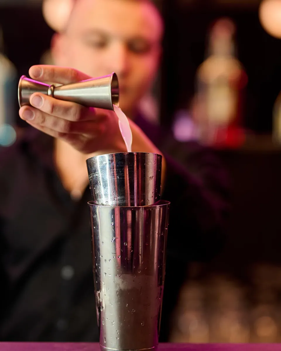 коктейли бар insta