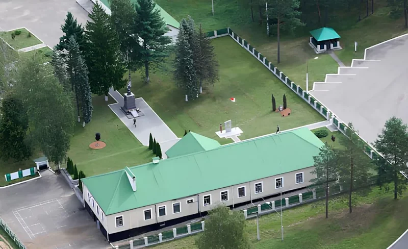 У границы под Гродно нашли тело солдата-срочника с признаками суицида Пограничная застава "Усово", где покончил с собой солдат-срочник