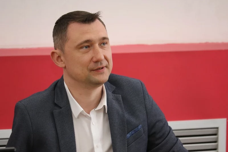 В Гродно передали вещи для детей Донбасса и жителей Курска: их собирали бывшая депутат и Алексей Талай Алексей Талай