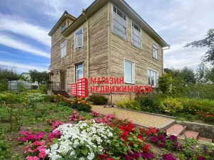 Недвижимость недели: сравните три квартиры в районе уникальной деревянной застройки в Гродно