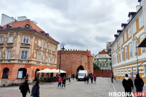 Школа Ожешко и дом, где прятался Витовт. Топ-7 старинных домов Варшавы, которые стоит увидеть белорусам Исторический центр Варшавы. Фото: Hrodna.life