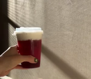 Чай со сливочным кремом и альтернативный кофе: в центре Гродно открылась новая кофейня Brew.Tea.Full чай в кофейне Brew.Tea.Full