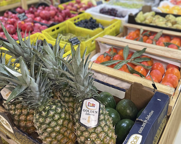 В Гродно появился "Фруктовый бутик" - там продают экзотические фрукты и специи Ассортимент "Фруктового бутика" в Гродно. Скриншот с Instagram магазина