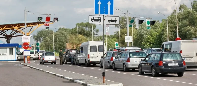 Очередь в зоне ожидания на границе в Бресте можно отслеживать через бот. Его придумал школьник из Гродно
