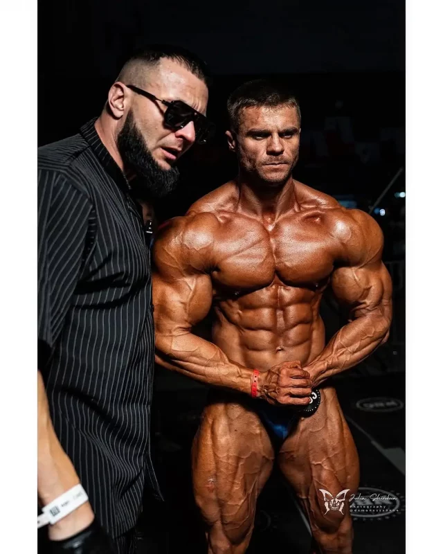 “Лучше и сильнее становился в Гродно”. Гродненец восемь лет занимается бодибилдингом – теперь его сравнивают со спортсменами “золотой эпохи”