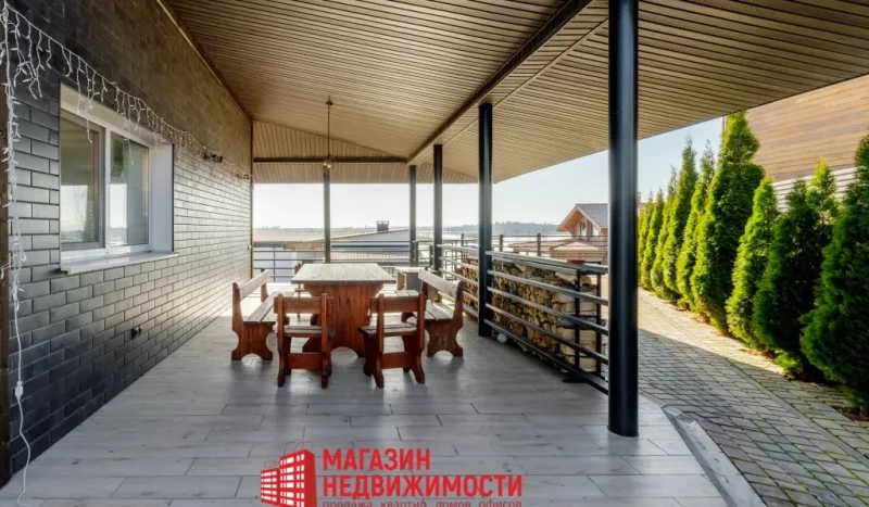 Дом у Навасёлках на беразе Грозненскага мора