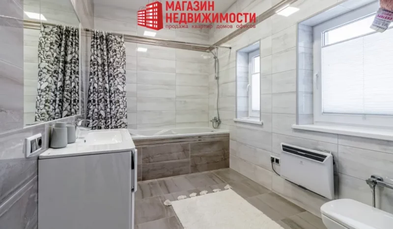 Дом у Навасёлках на беразе Грозненскага мора