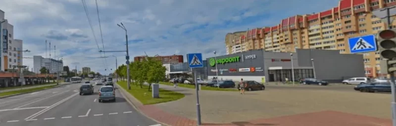 В Гродно купили торговый центр за $ 7,3 миллиона. Рядом продают еще один почти вдвое дешевле Торговый центр Евроопт в Гродно