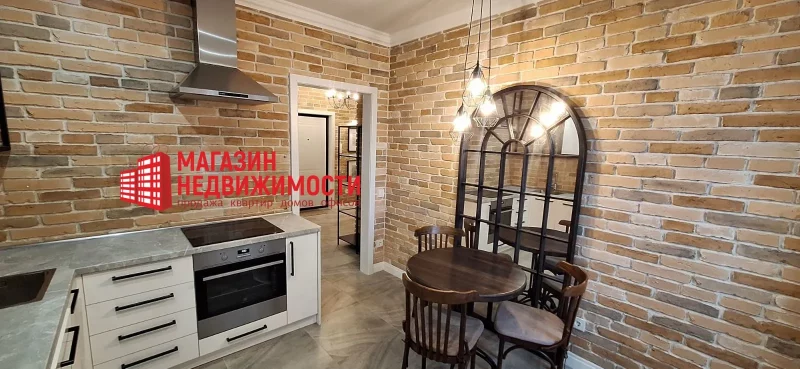 Недвижимость недели: продается квартира на 10 этаже, вся отделанная кирпичом