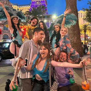 «Я бы сделала это и бесплатно». Слонимчанка снялась в фильме, который получил пять “Оскаров” «Я бы сделала это и бесплатно». Слонимчанка снялась в фильме, который получил пять “Оскаров”