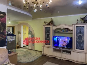 Недвижимость недели: квартира с павлинами продается в городе-спутнике Квартира в Скиделе