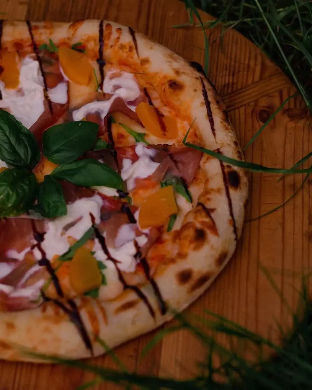 «Похожее ела только в Италии». Гродненка рассказала о любимой пиццерии города 