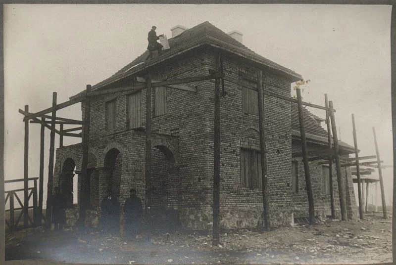 В столетнем доме на Горького открыли “инстаграмную” кофейню