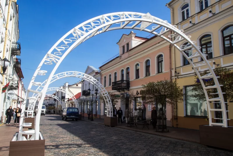 Цветочные арки на Советской в Гродно