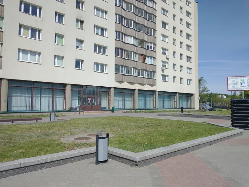 В центре Гродно закрылся магазин спорттоваров, который проработал более 30 лет