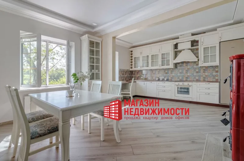 Дом на Подольном переулке с видом на Неман