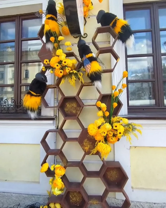 фотозона с пчелами