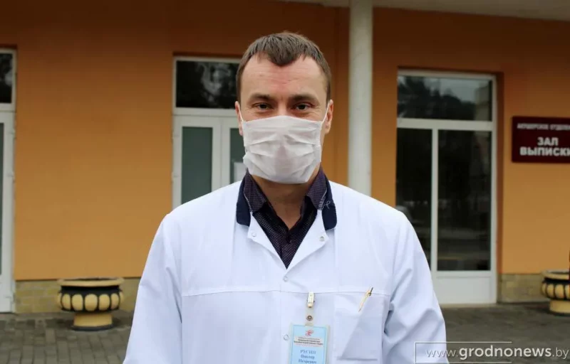 Виктор Русин за работой в Гродно. Фото: grodnonews.by