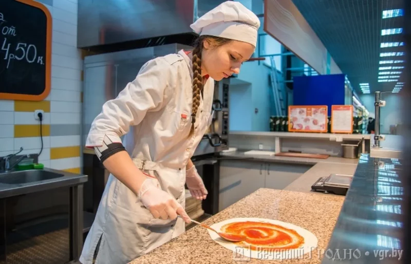 Обучение безработных граждан, воспитывающих детей в возрасте до трех лет в Беларуси. Источник: "Вечерний Гродно"