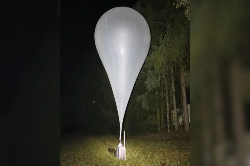 Метеозонд с контрабандными сигаретами. Снимок носит иллюстративный характер. Источник: Policja.pl