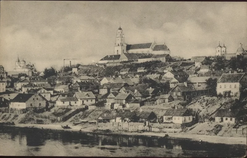 Гродненец с помощью нейросети раскрашивает архивные фото города 