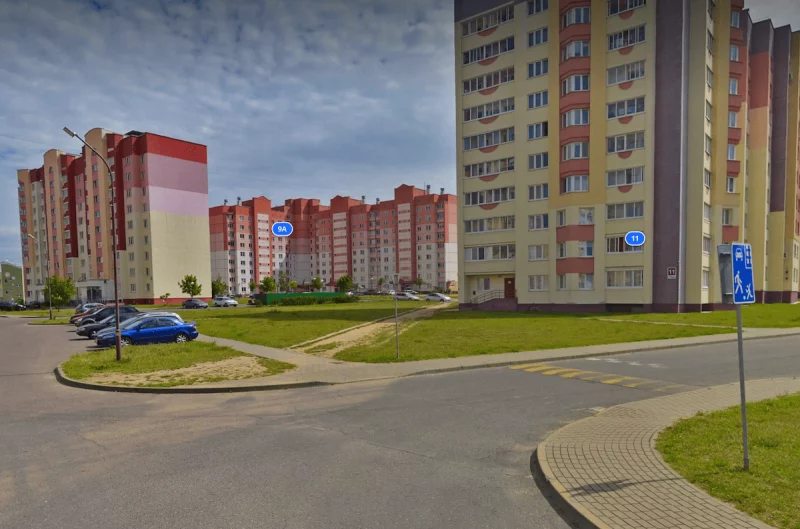 В Ольшанке с аукциона продают участок. Там может появится магазин или кафе